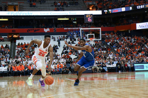 Tyus Battle drives in the lane in last season's Buffalo matchup.