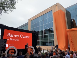 ESPN sportscaster Sean McDonough, an SU alumnus, emceed the opening ceremony. 