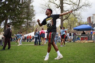 SU freshman Tinashe Mutasa dances to Lil Mama's 